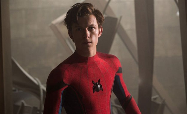Nuevo traje de Spiderman en imagen de Los Vengadores 3